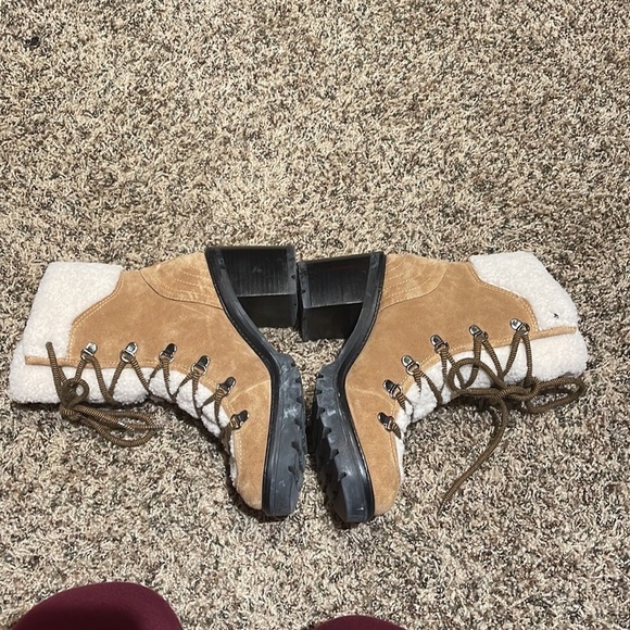 VACINTA HEELED COMBAT BOOTIE - Picture 7 of 11